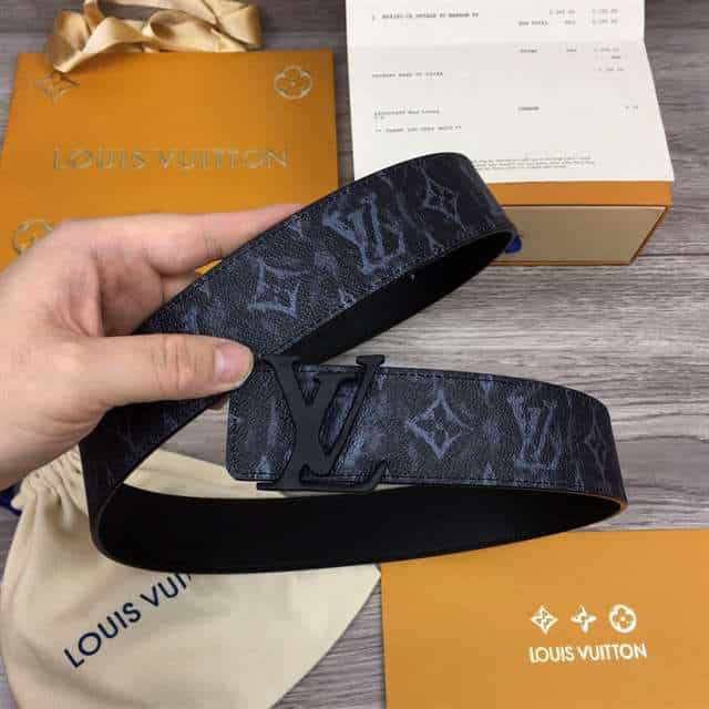 LOUIS VUITTON SHAPE 40MM REVERSIBLE BELT - B104