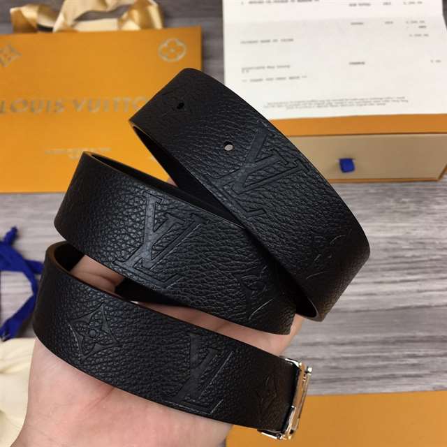 LOUIS VUITTON ICONIC 30MM REVERSIBLE BELT - B107