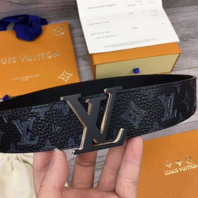 LOUIS VUITTON INITIALES 40MM REVERSIBLE MONOGRAM CANVAS BELT - B111