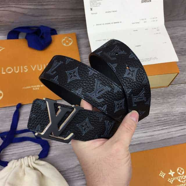LOUIS VUITTON INITIALES 40MM REVERSIBLE MONOGRAM CANVAS BELT - B111