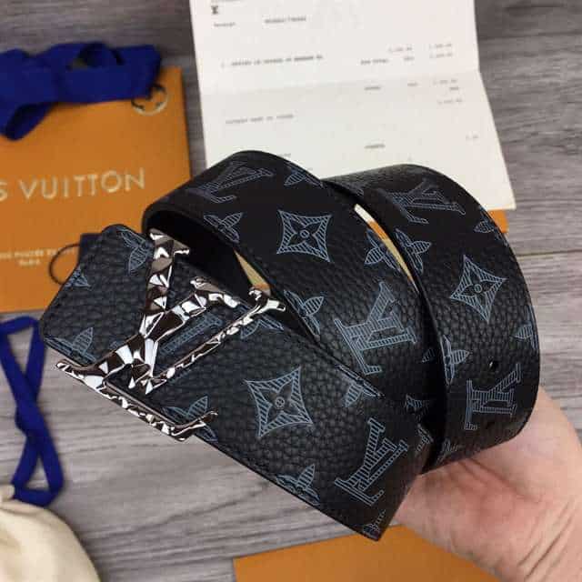 LOUIS VUITTON INITIALES 40MM REVERSIBLE MONOGRAM CANVAS BELT - B103