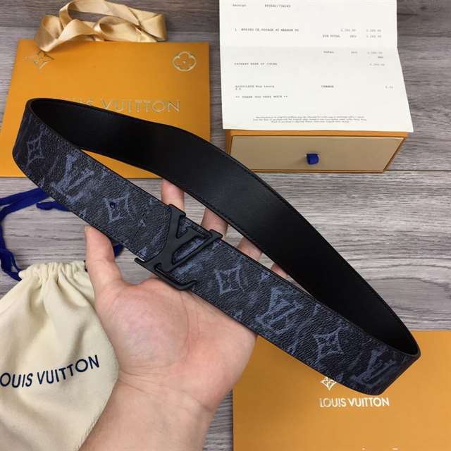 LOUIS VUITTON SHAPE 40MM REVERSIBLE BELT - B104