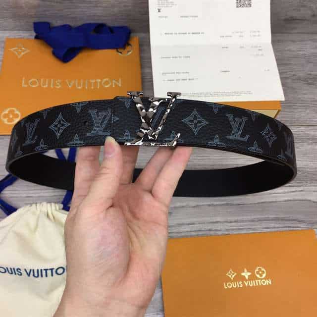 LOUIS VUITTON INITIALES 40MM REVERSIBLE MONOGRAM CANVAS BELT - B103