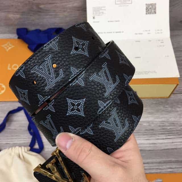 LOUIS VUITTON INITIALES 40MM REVERSIBLE MONOGRAM CANVAS BELT - B102