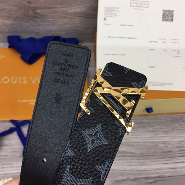 LOUIS VUITTON INITIALES 40MM REVERSIBLE MONOGRAM CANVAS BELT - B102