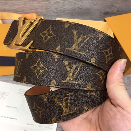 LOUIS VUITTON LV INITIALES 40MM BELT - B135