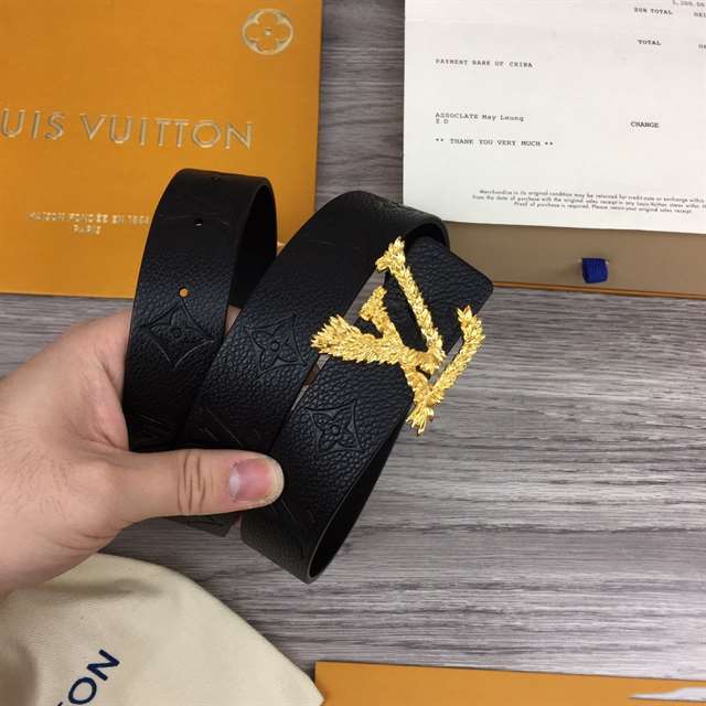 LOUIS VUITTON 30MM BELT - B106