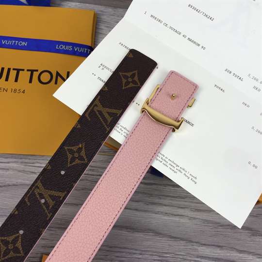 LOUIS VUITTON LV INITIALES 30MM REVERSIBLE - B123