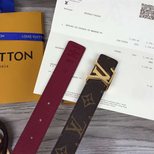 LOUIS VUITTON LV INITIALES 30MM REVERSIBLE - B124