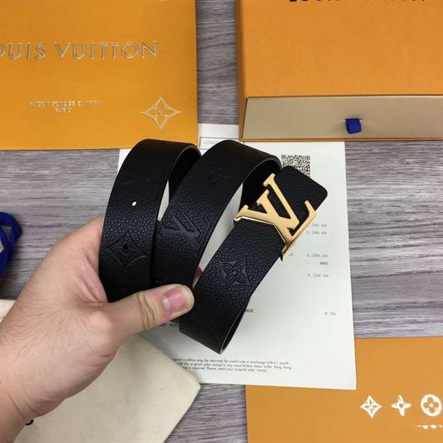LOUIS VUITTON ICONIC 30MM REVERSIBLE BELT - B109