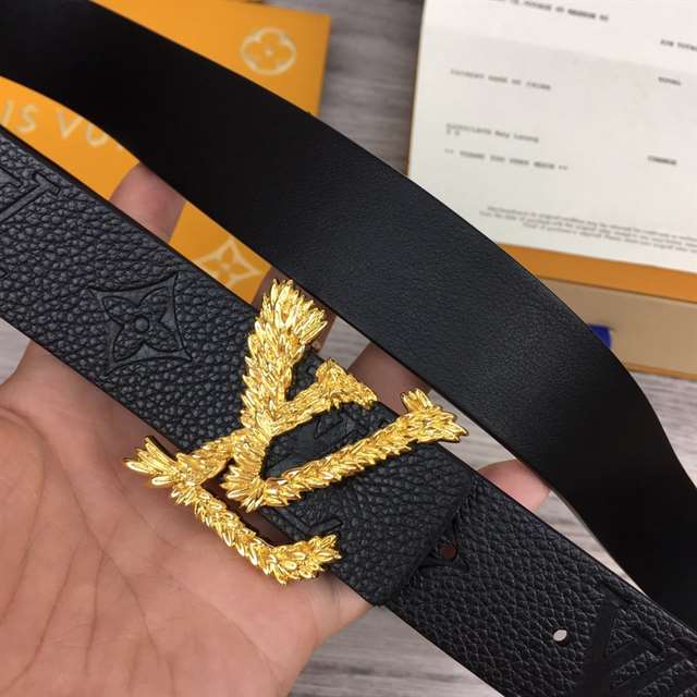 LOUIS VUITTON 30MM BELT - B106