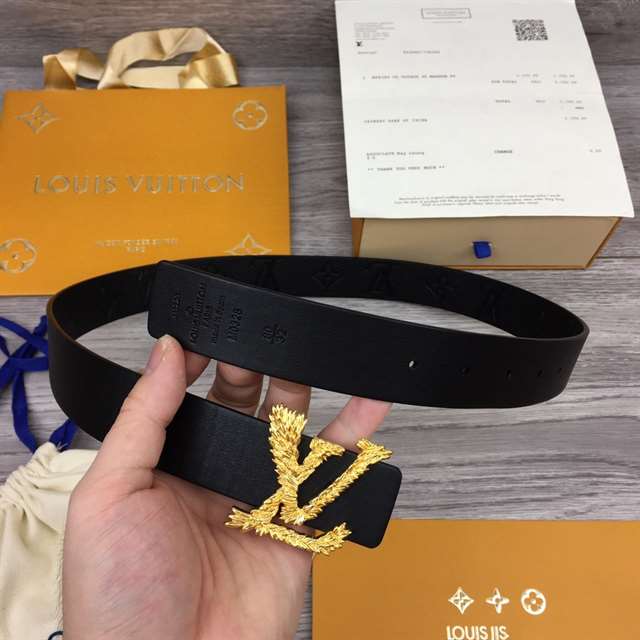 LOUIS VUITTON 30MM BELT - B106