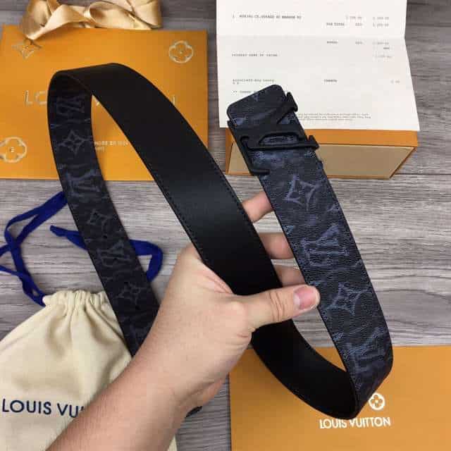 LOUIS VUITTON SHAPE 40MM REVERSIBLE BELT - B104
