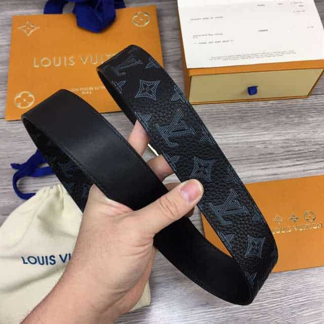 LOUIS VUITTON INITIALES 40MM REVERSIBLE MONOGRAM CANVAS BELT - B112