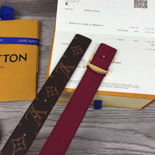 LOUIS VUITTON LV INITIALES 30MM REVERSIBLE - B124