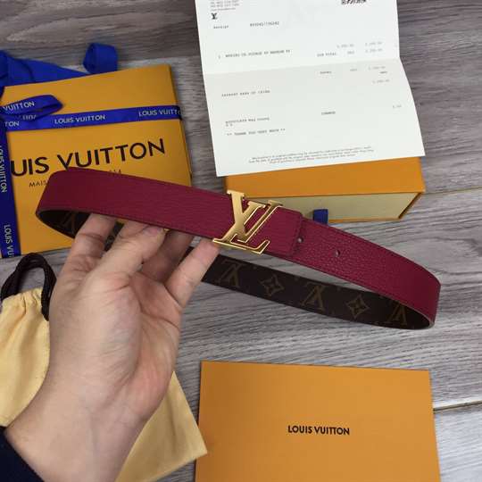 LOUIS VUITTON LV INITIALES 30MM REVERSIBLE - B124