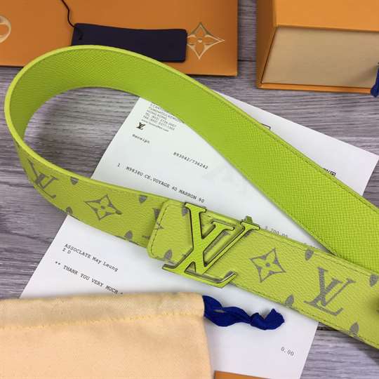 LOUIS VUITTON MEN'S INITIALES 40MM REVERSIBLE BELT YELLOW - B128