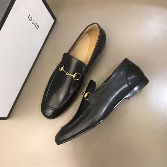 GUCCI JORDAAN LEATHER LOAFER - LDG016