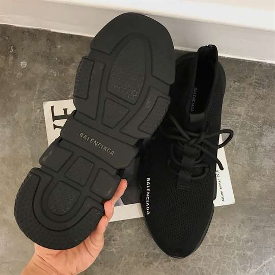 BALENCIAGA MEN'S SPEED LACE-UP SNEAKER IN BLACK - BB163