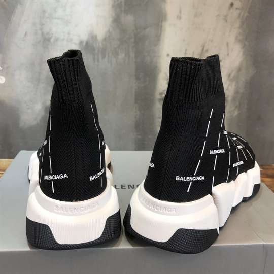 BALENCIAGA SPEED 2.0 LOGO-PRINT SNEAKERS - BB152