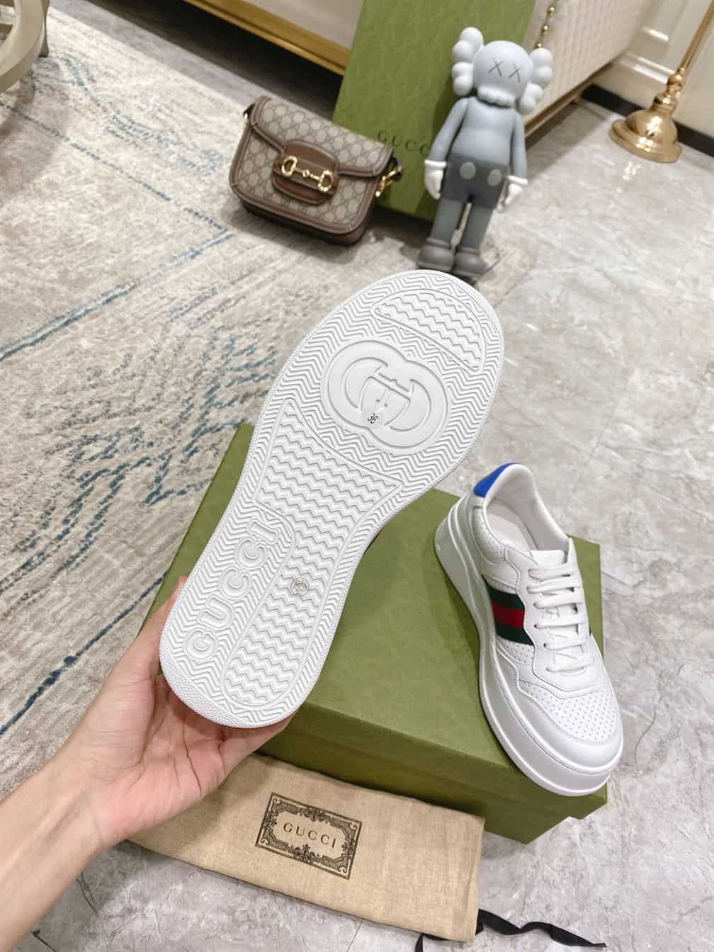 Men's sneaker with Web - GC082