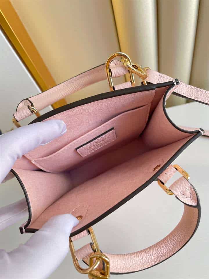 LOUIS VUITTON PETIT SAC PLAT - LBV236