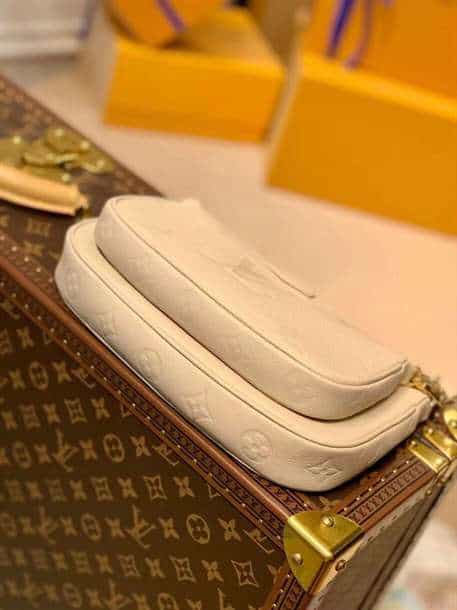 LOUIS VUITTON MULTI POCHETTE ACCESSOIRES - LBV372