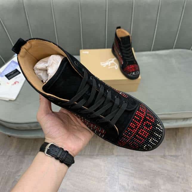 CHRISTIAN LOUBOUTIN HIGH TOP SNEAKER - CL131