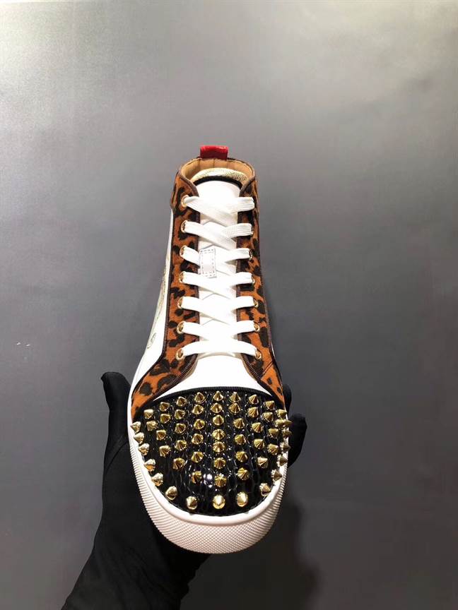 CHRISTIAN LOUBOUTIN HIGH TOP SNEAKER - CL142