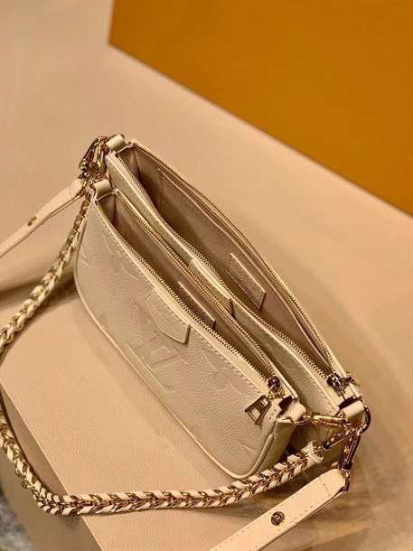 LOUIS VUITTON MULTI POCHETTE ACCESSOIRES - LBV372