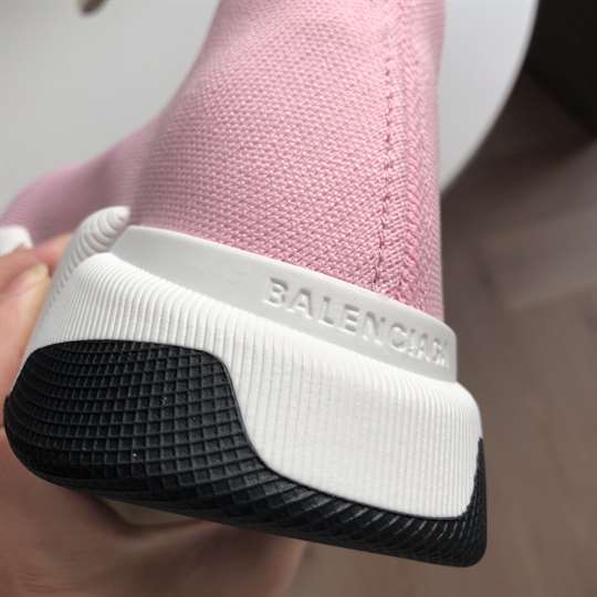 BALENCIAGA SPEED 2.0 SNEAKER IN PINK- BB146