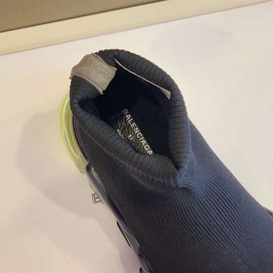 BALENCIAGA MEN'S SPEED 2.0 SNEAKER - BB156