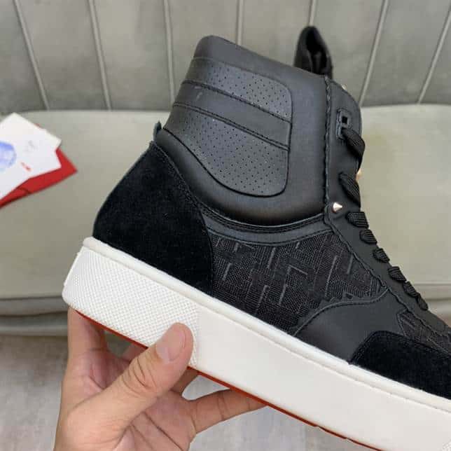 CHRISTIAN LOUBOUTIN HIGH TOP SNEAKER - CL119