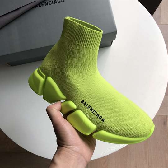 BALENCIAGA MEN'S SPEED 2.0 SNEAKER IN YELLOW - BB140