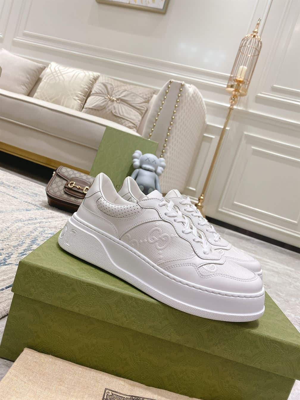 Men's GG embossed sneaker - GC083