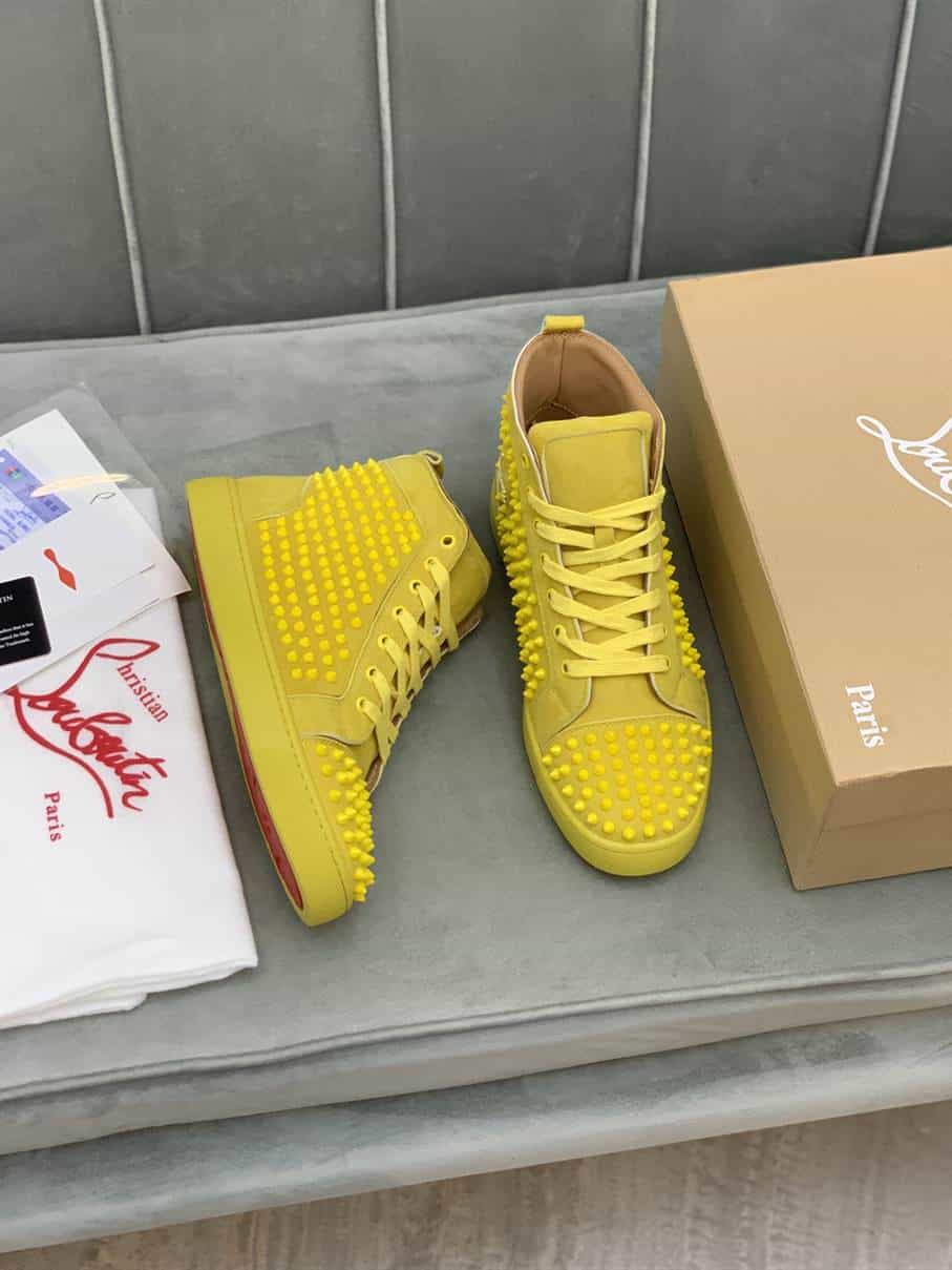 CHRISTIAN LOUBOUTIN HIGH TOP SNEAKER - CL133
