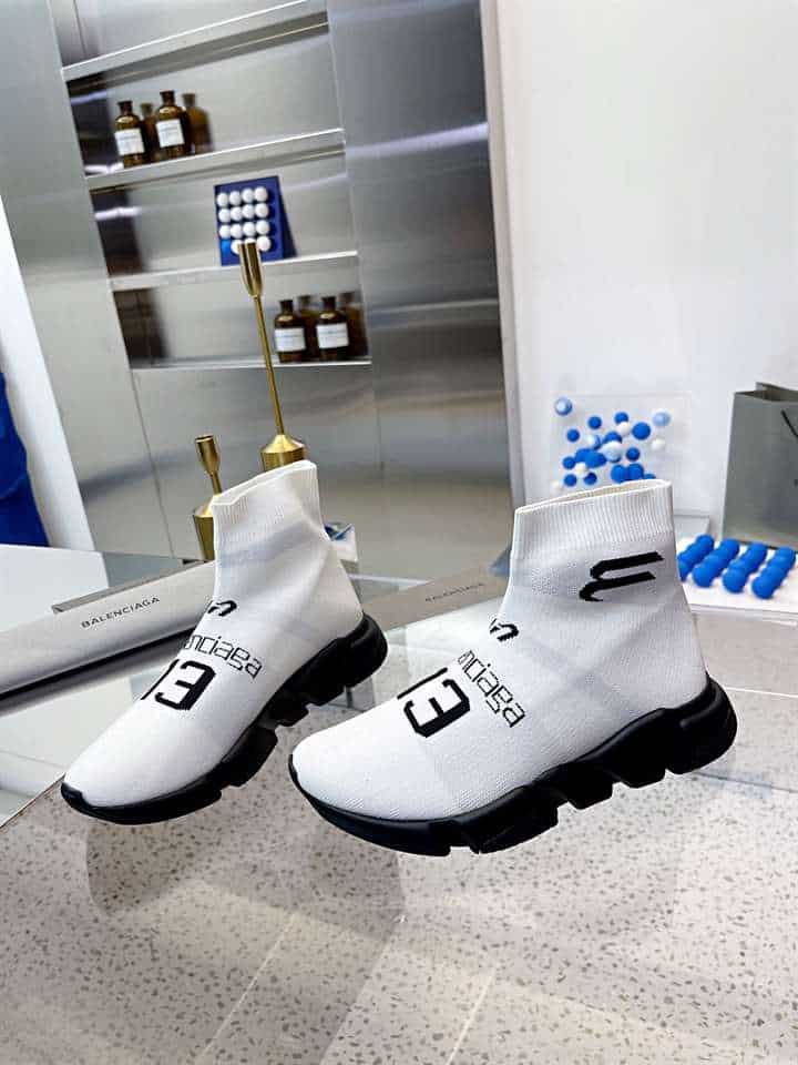 BALENCIAGA MEN'S SPEED 2.0 SNEAKER - BB138