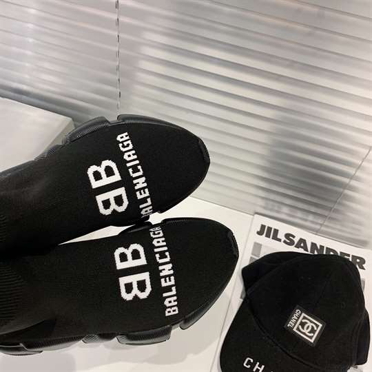 BALENCIAGA MEN'S SPEED 2.0 SNEAKER - BB157