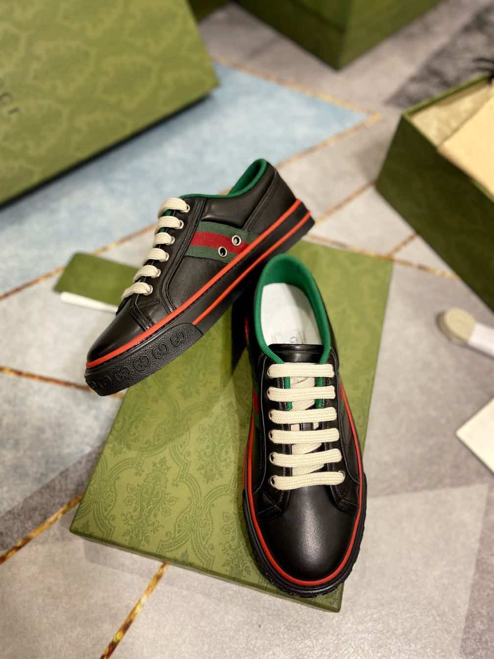 Men's Gucci Tennis 1977 sneaker - GC087
