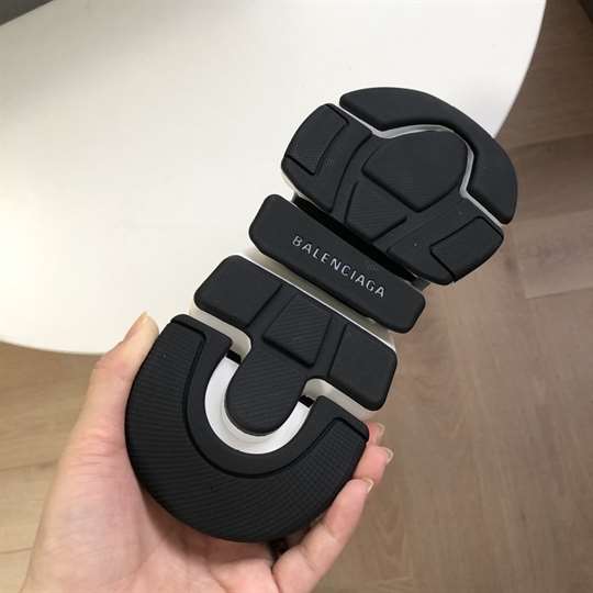 BALENCIAGA SPEED 2.0 SNEAKER - BB150