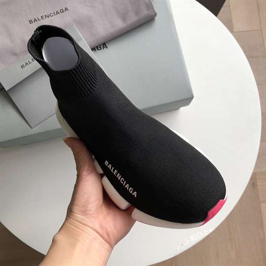 BALENCIAGA SPEED 2.0 SNEAKER IN BLACK, WHITE AND RED RECYCLED KNIT - BB144