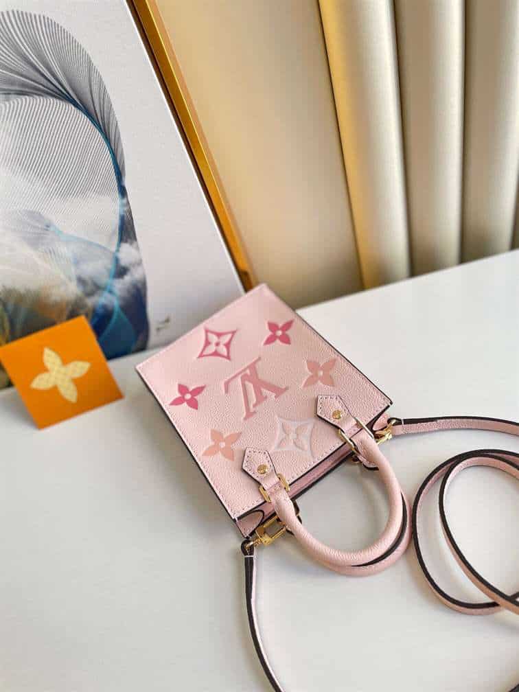 LOUIS VUITTON PETIT SAC PLAT - LBV236