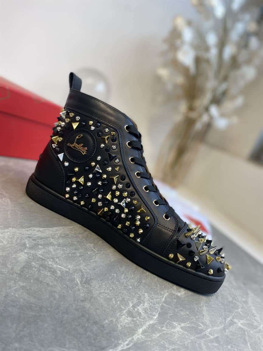 CHRISTIAN LOUBOUTIN HIGH TOP SNEAKER - CL125