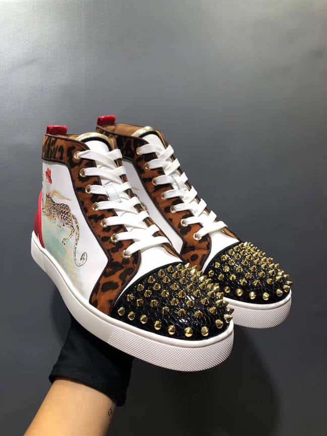 CHRISTIAN LOUBOUTIN HIGH TOP SNEAKER - CL142