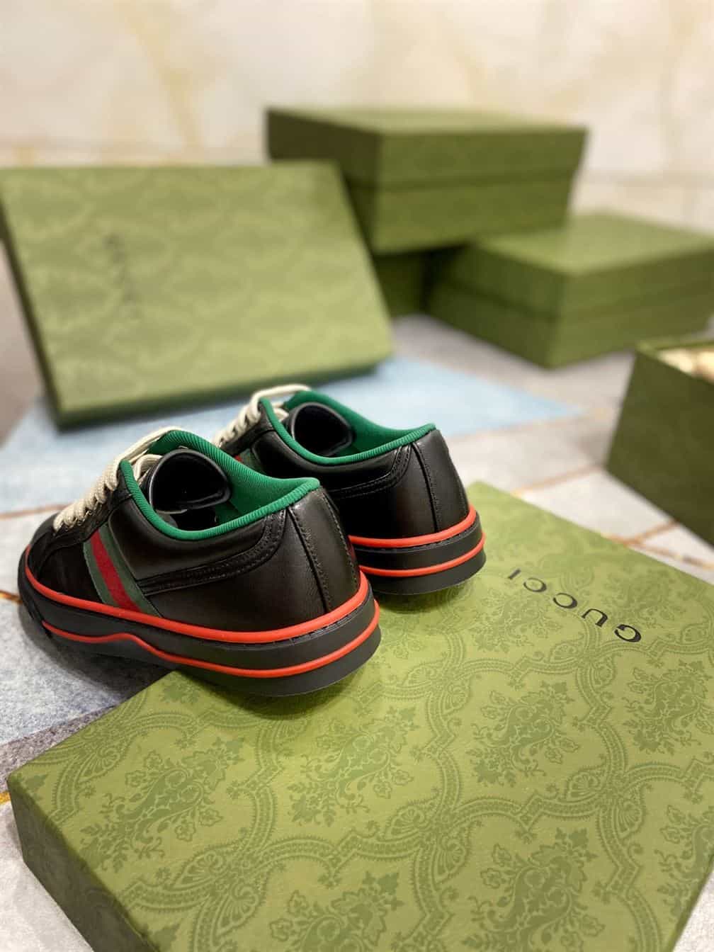 Men's Gucci Tennis 1977 sneaker - GC087