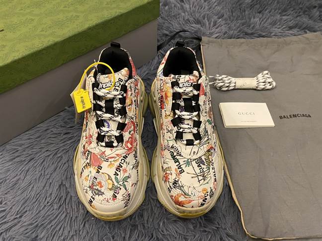 Men's The Hacker Project Triple S sneaker - GC94