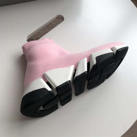BALENCIAGA SPEED 2.0 SNEAKER IN PINK- BB146