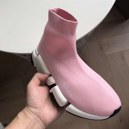 BALENCIAGA SPEED 2.0 SNEAKER IN PINK- BB146