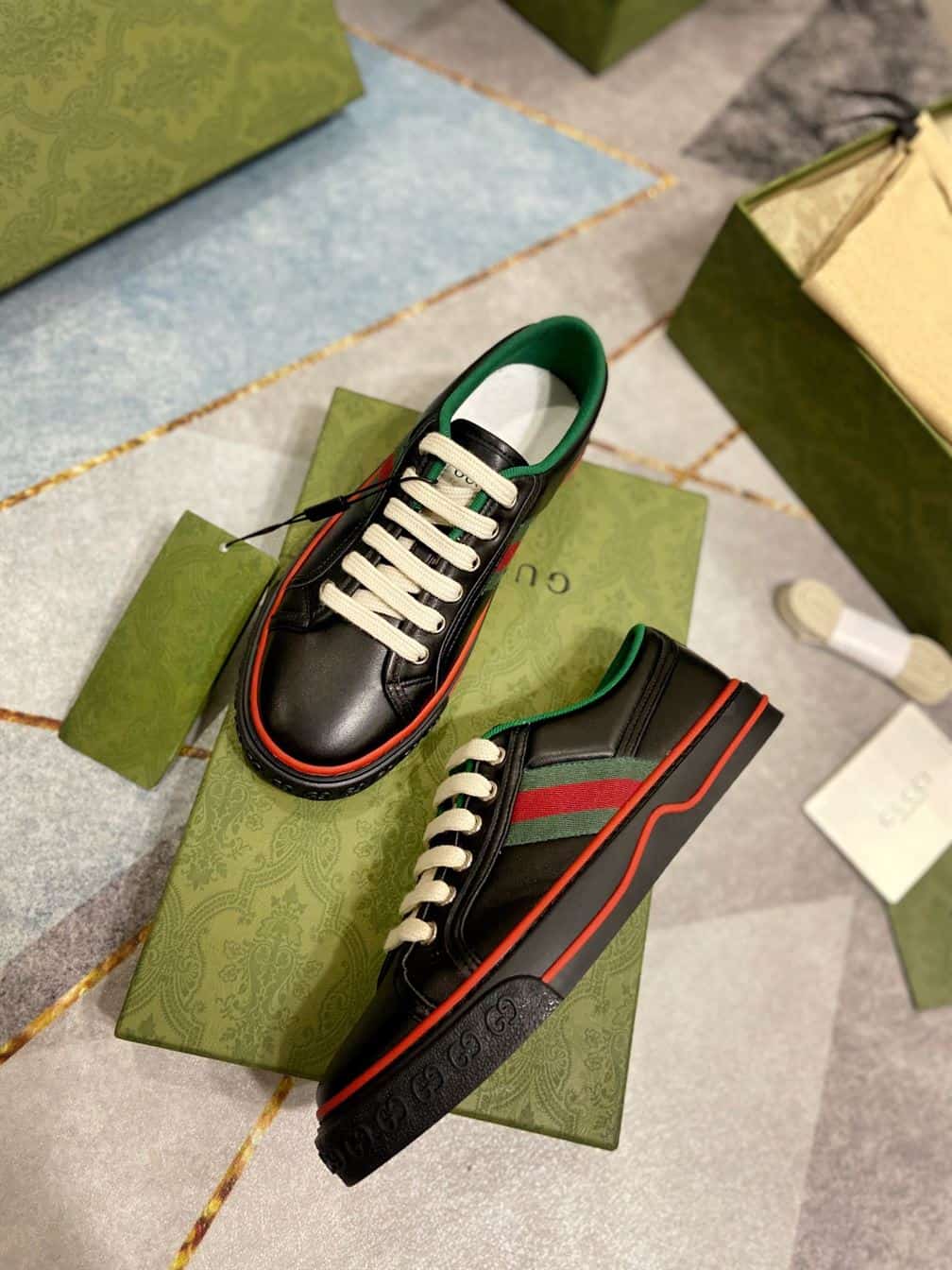 Men's Gucci Tennis 1977 sneaker - GC087