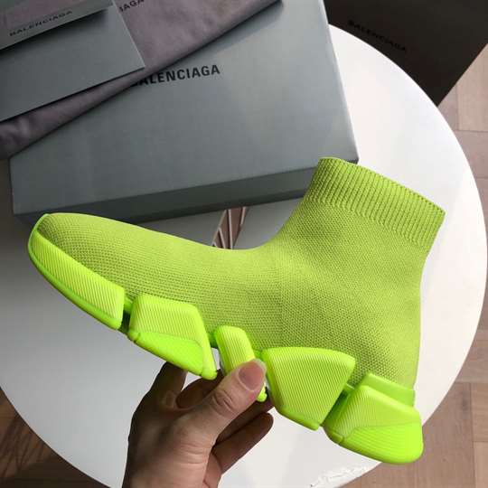 BALENCIAGA MEN'S SPEED 2.0 SNEAKER IN YELLOW - BB140
